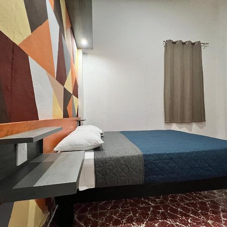 Casa Aura Bed & Breakfast Morelia Bagian luar foto